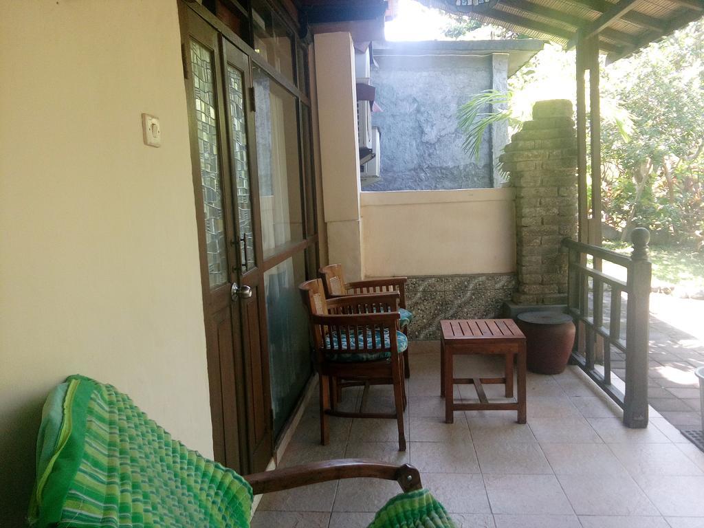 Gazebo Beach Hotel Sanur Exteriör bild