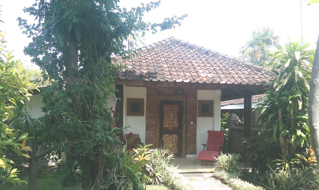 Gazebo Beach Hotel Sanur Exteriör bild
